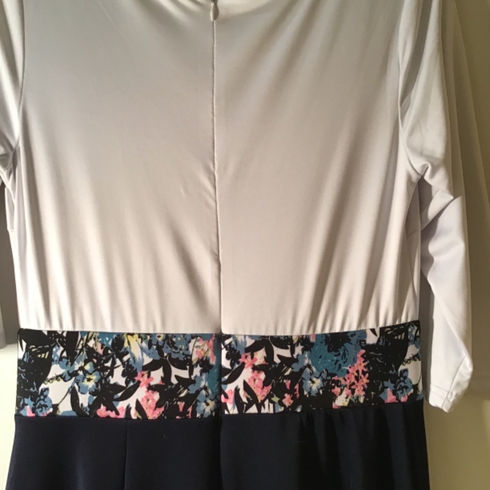 NWOT Venus high-low dress - Picture 3 of 7